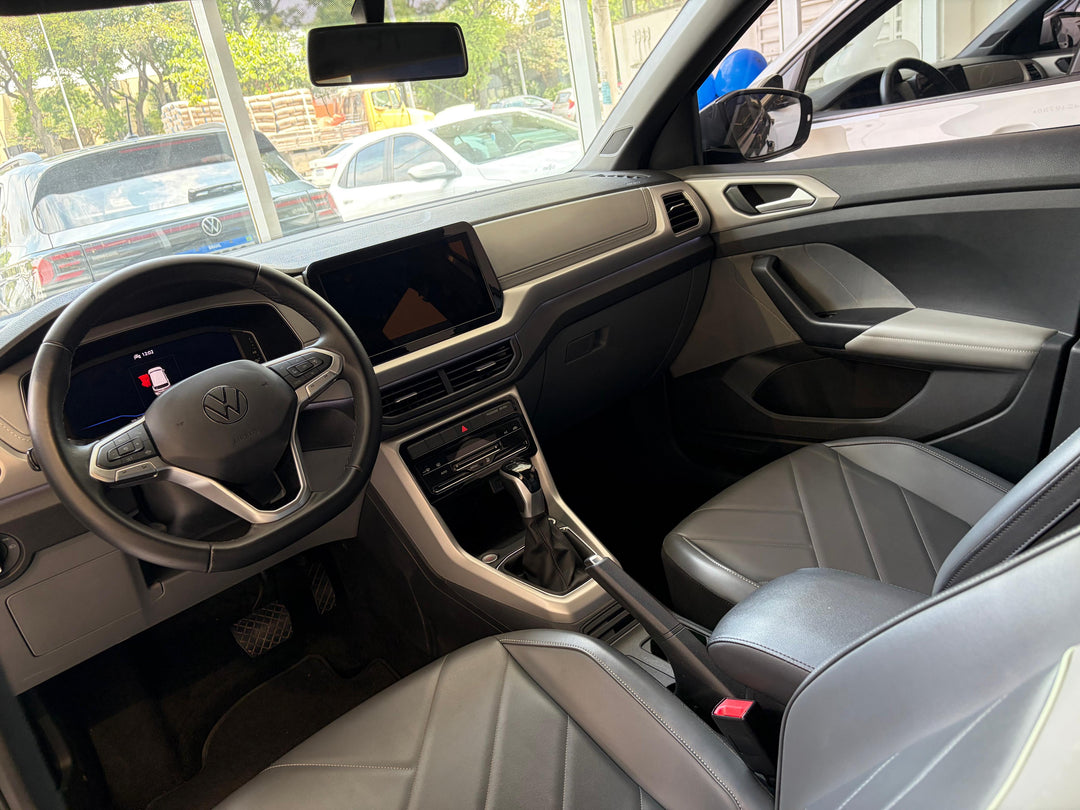 Volkswagen T-Cross Comfortline 2025