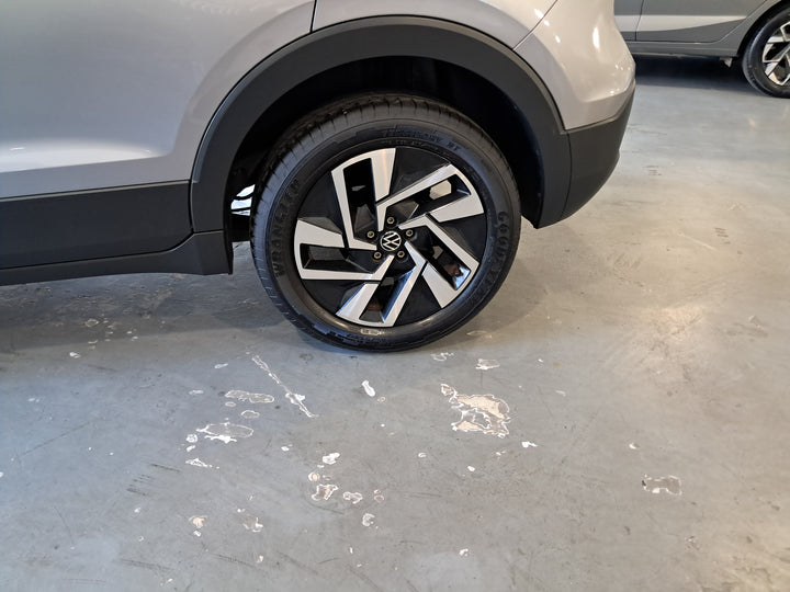 Volkswagen T-Cross Comfortline 2025