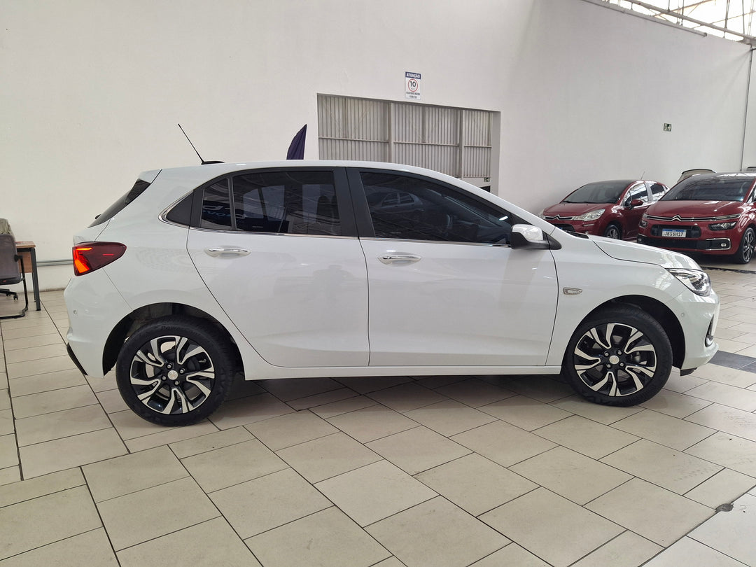 Chevrolet Onix Premier 2025