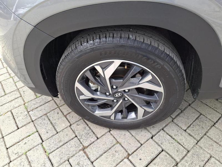 Creta Platinum Cinza TGDI [2024] - 50.550 KM