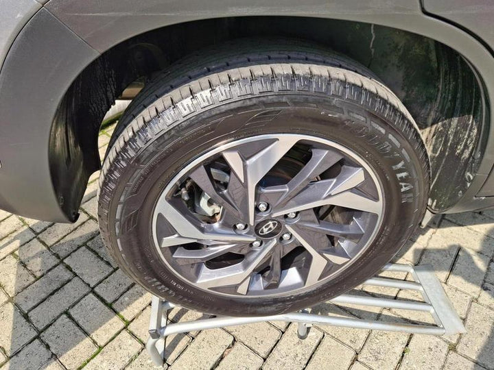 Creta Platinum Cinza TGDI [2024] - 50.550 KM