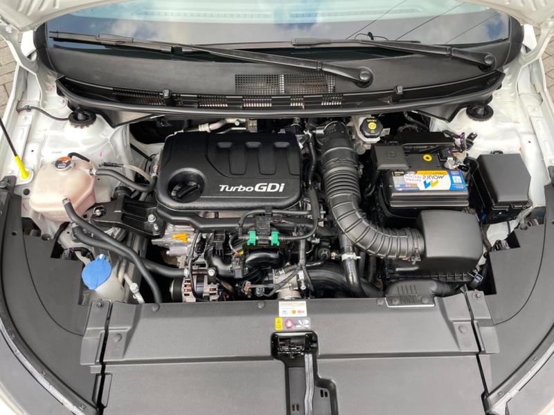 HB20S Branco Comfort 1.0 TGDI [2024]
