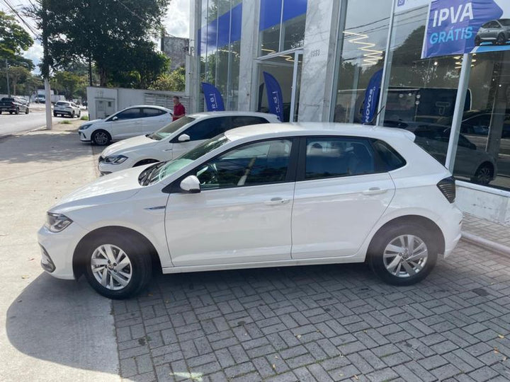 Polo Branco Comfortline [2024]