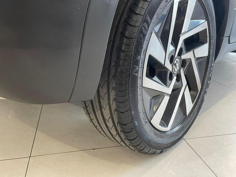 T-Cross preto Comfortline [2025]