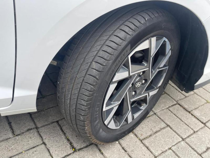 HB20 Branco 1.0 TGDI [2024] - 49.000  KM