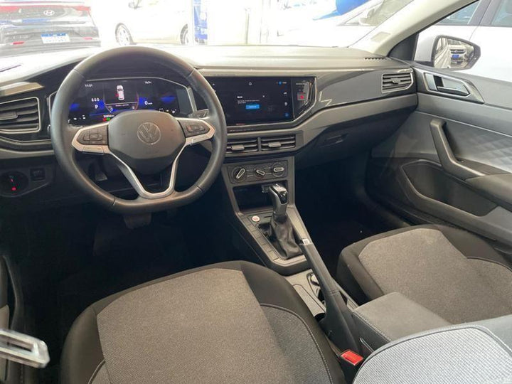 Polo Comfortline TSI Branco [2025] - 27.000 KM