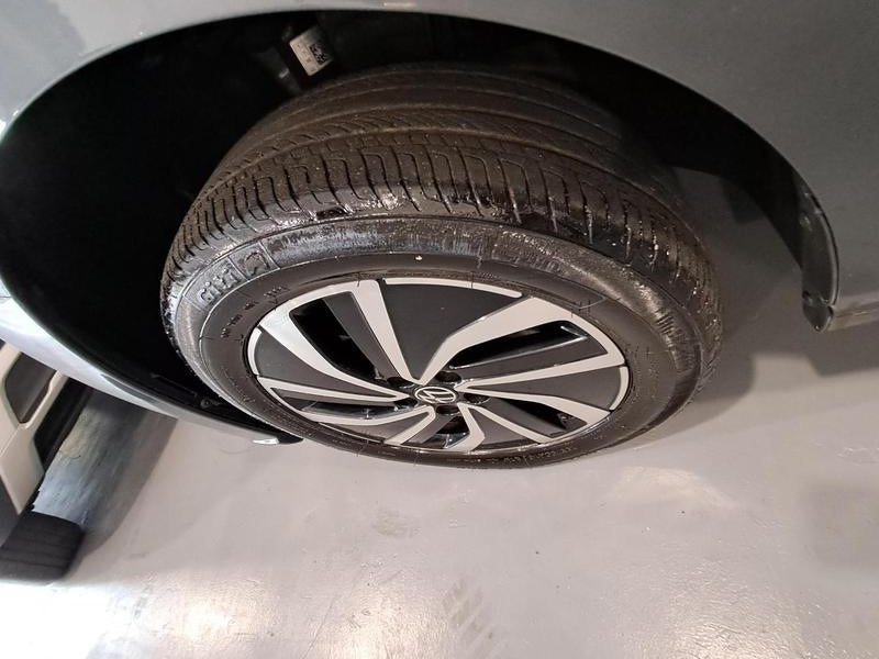 Polo Cinza Highline [2024]  23.700 KM