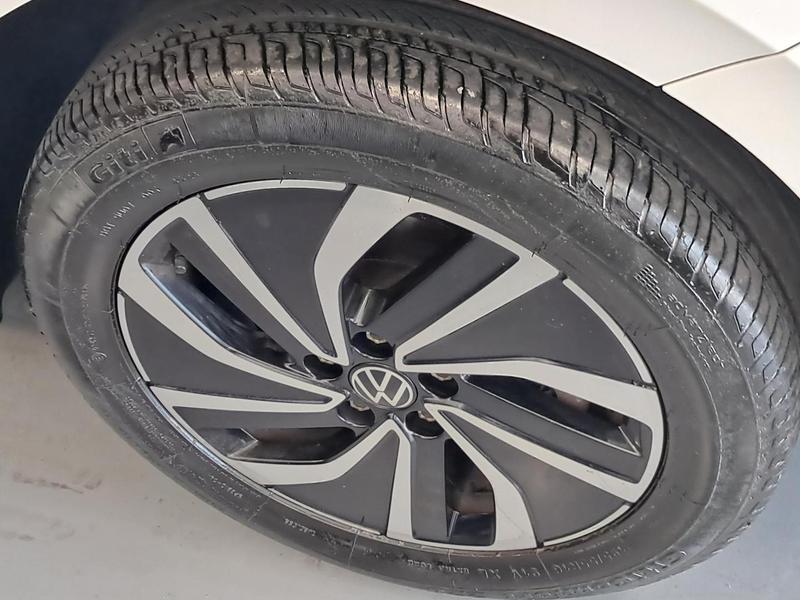 Polo Branco Highline [2024] 31.000 KM