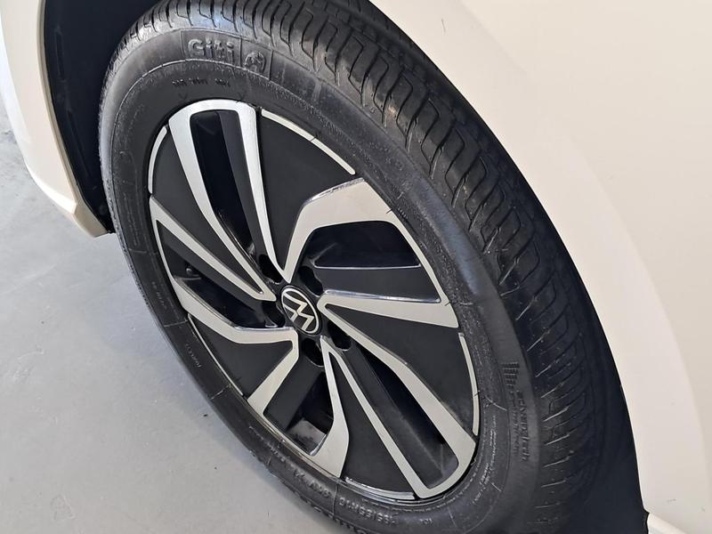 Polo Branco Highline [2024] 31.000 KM