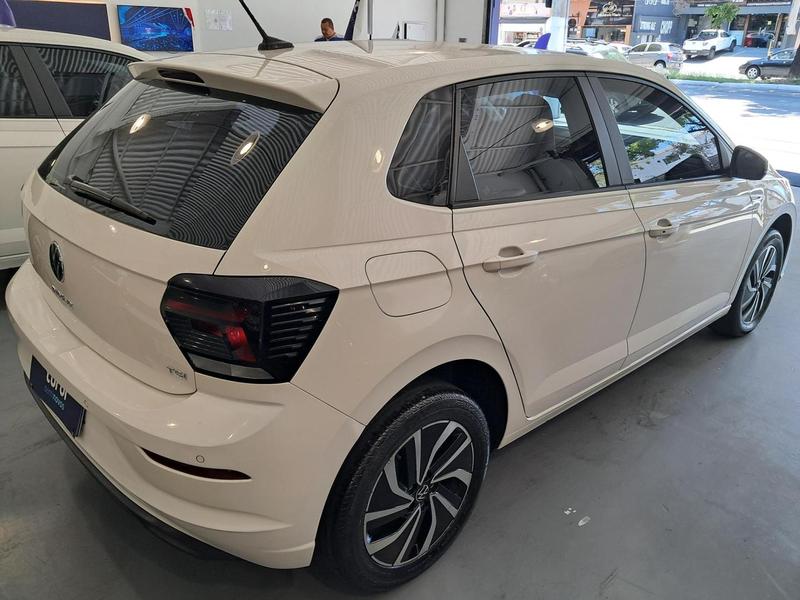 Polo Branco Highline [2024] 31.000 KM