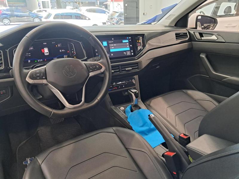 Polo Branco Highline [2024] 31.000 KM