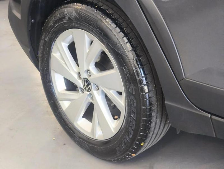 Nivus Confortline Cinza [2024] - 33.500 KM