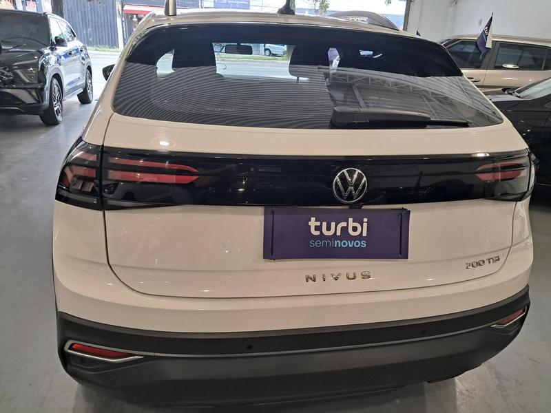 Nivus 1.0 TSI Comfortline Branco [2024] - 40.500 KM