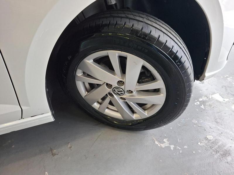 Polo Branco Confortline [2025] - 49.000 KM