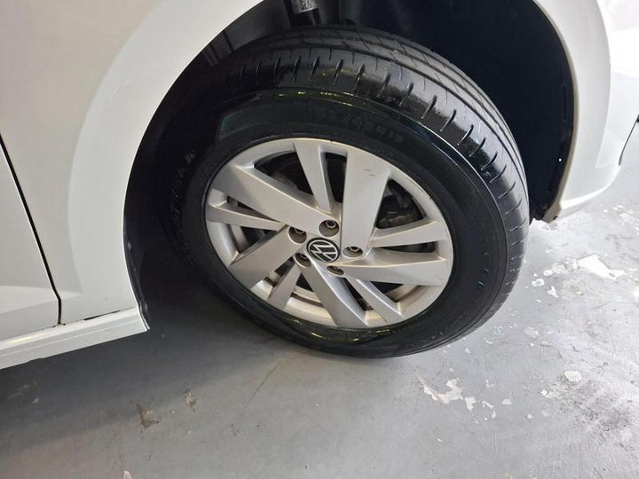Polo Branco Confortline [2025] - 49.000 KM