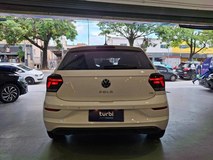 Polo Branco Confortline [2025] - 49.000 KM