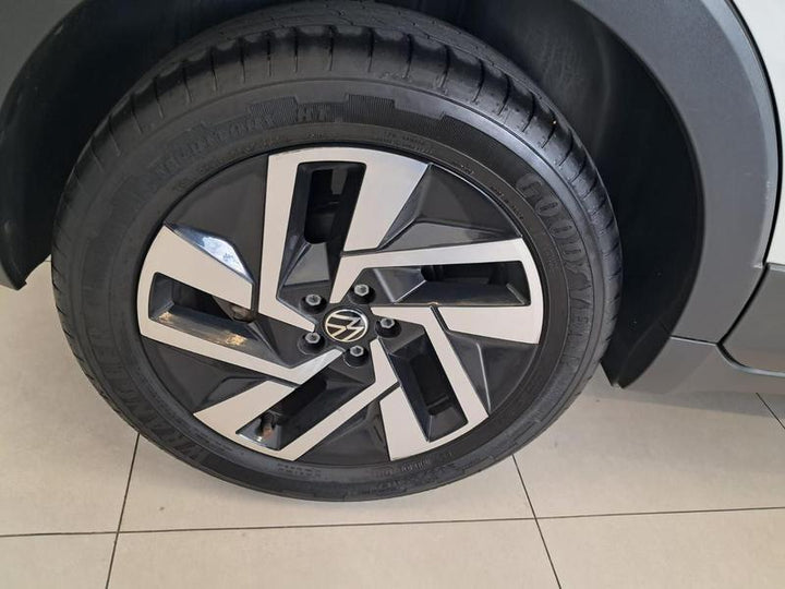 T-Cross branca Comfortline [2025] 34.400 KM