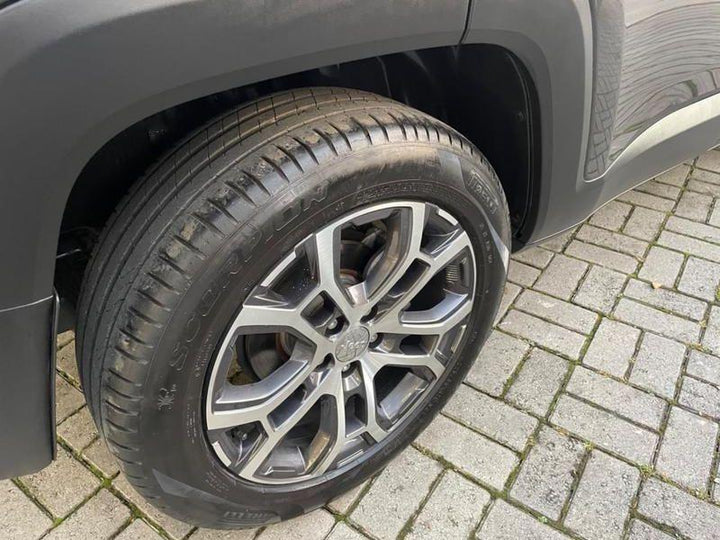 Renegade Longitude Cinza [2025] - 26.900 KM