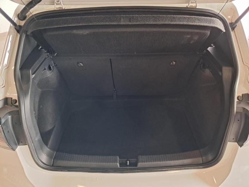 T-Cross Comfortline Branca[2025] - 36.800 KM
