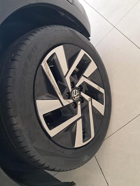 T-Cross Preto Comfortline 1.0 TSI [2025] - 23.800 Km