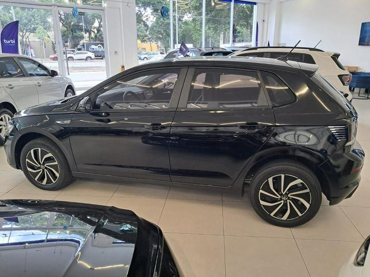 Polo Highline Preto [2024] - 27.400KM