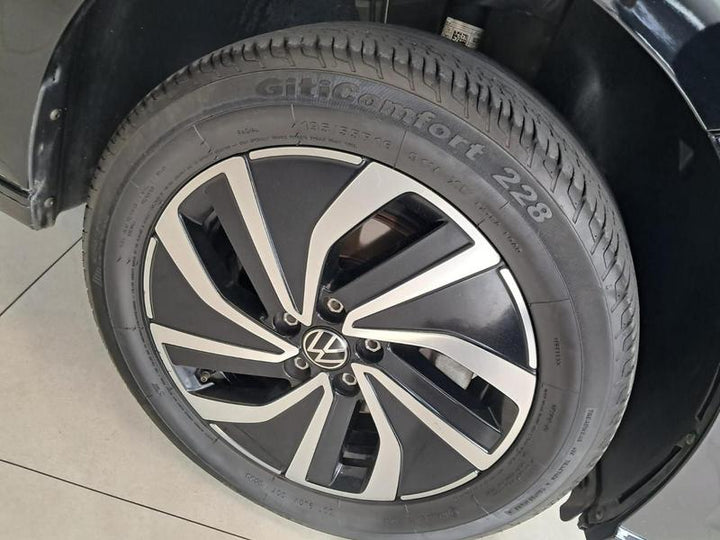 Polo Highline Preto [2024] - 27.400KM