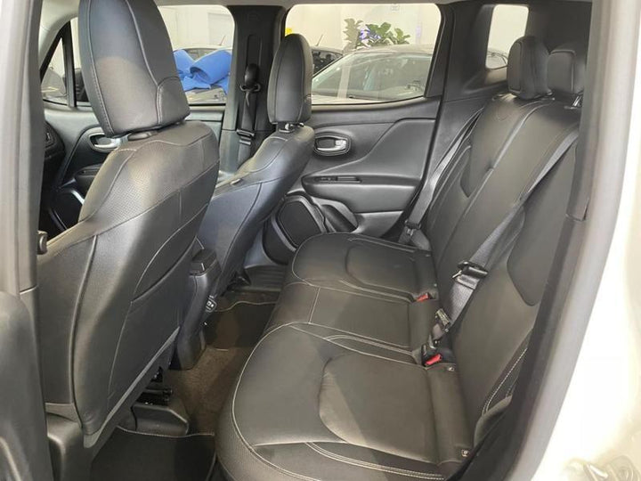 Jeep Renegade Longitude T270 [2025] Branca - 30.700  KM
