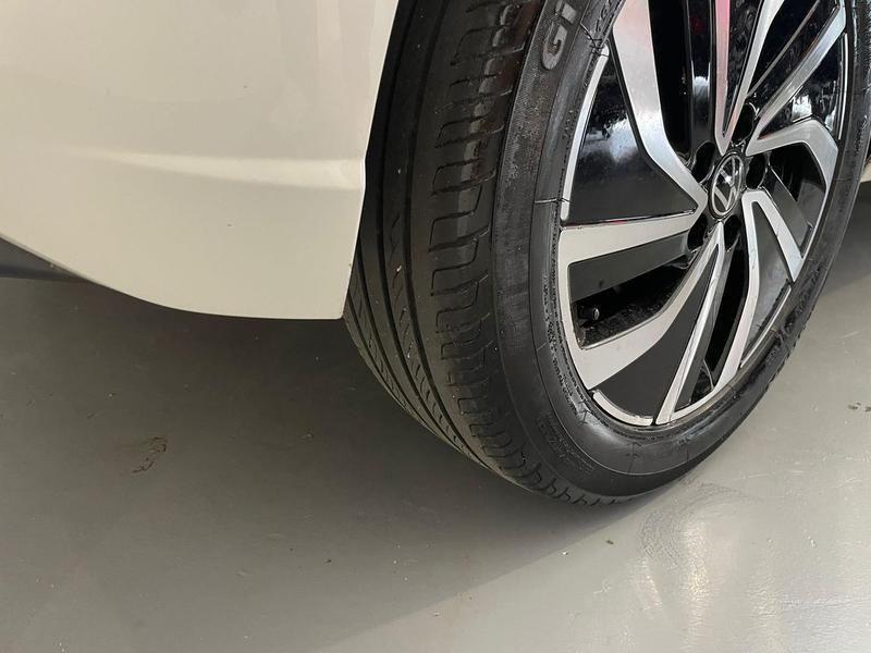 Polo Highline Branco [2024] - 49.000 KM