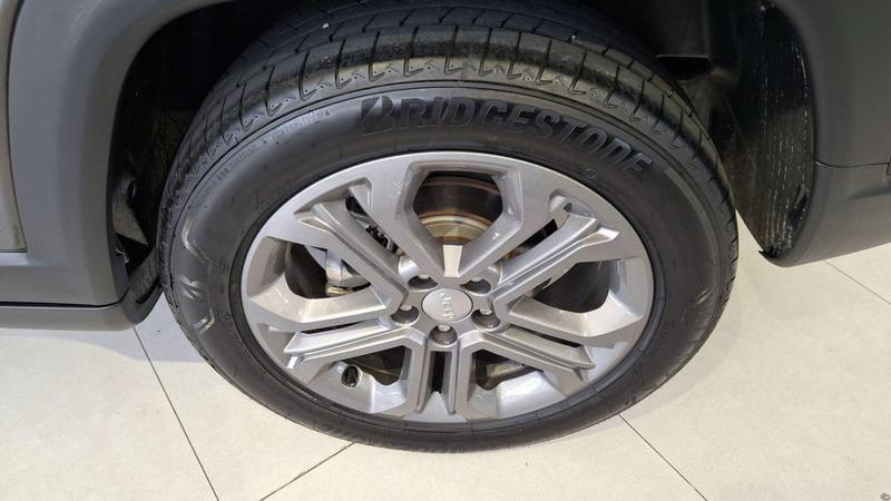 Jeep Compass Longitude T270 CINZA [2025] - 17.800 KM