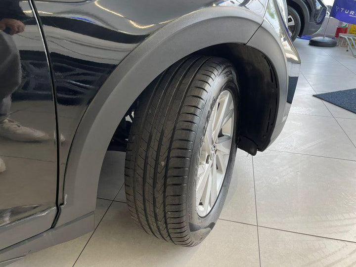 Nivus Preto Comfortline [2024] -37.000KM