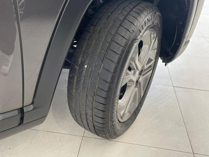 Jeep Compass Longitude T270 [2025] -31.700 KM