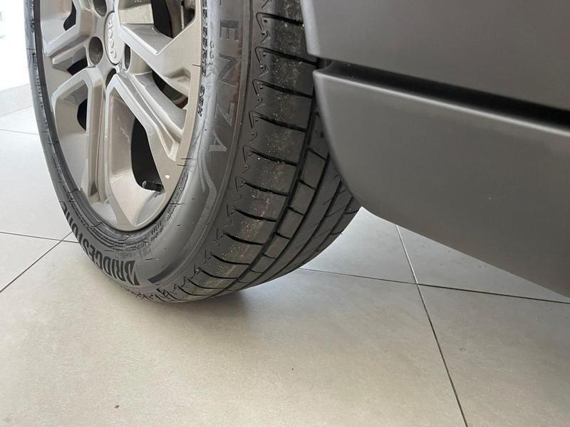 Jeep Compass Longitude T270 [2025] -31.700 KM