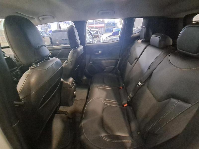 Jeep Renegade Longitude T270 [2025] Branca - 23.200 KM