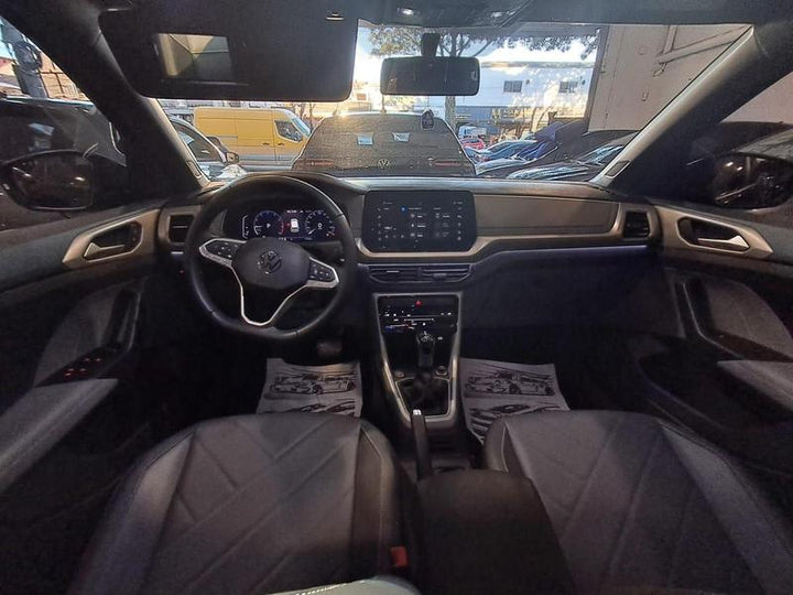 T-Cross Comfortline Preto[2025] - 35.500 KM