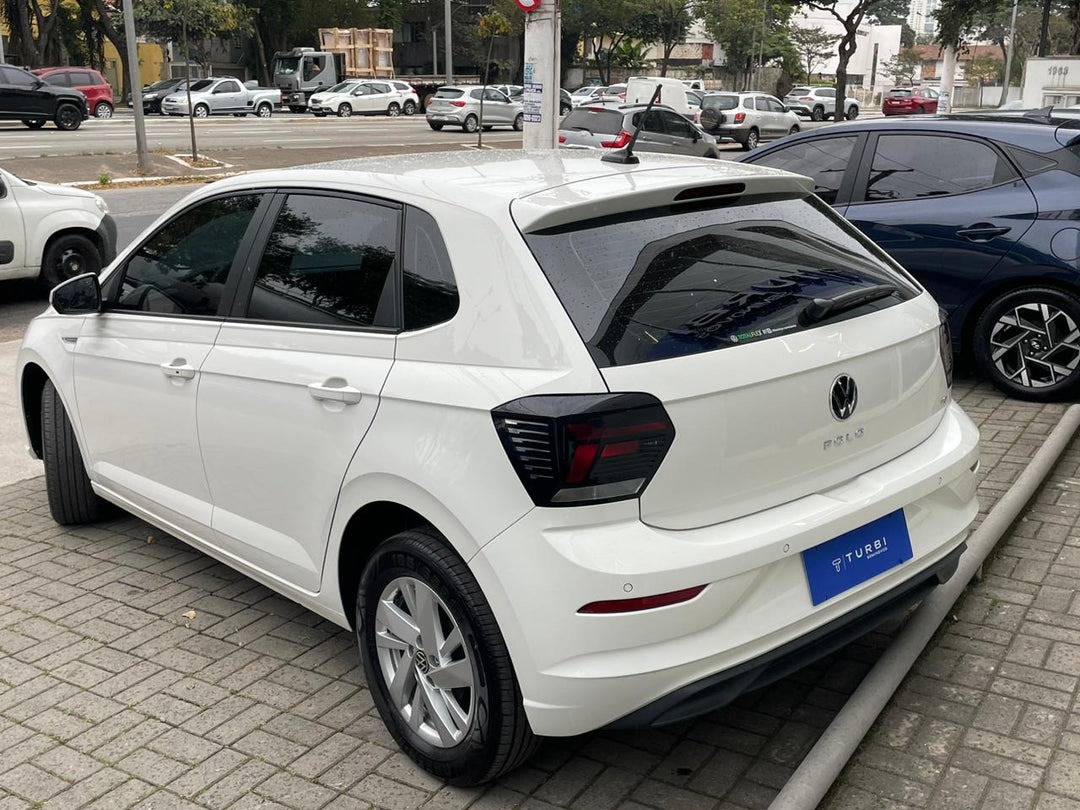 Polo branco Comfortline [2024]