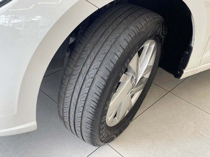 Polo Branco Comfortline [2024]