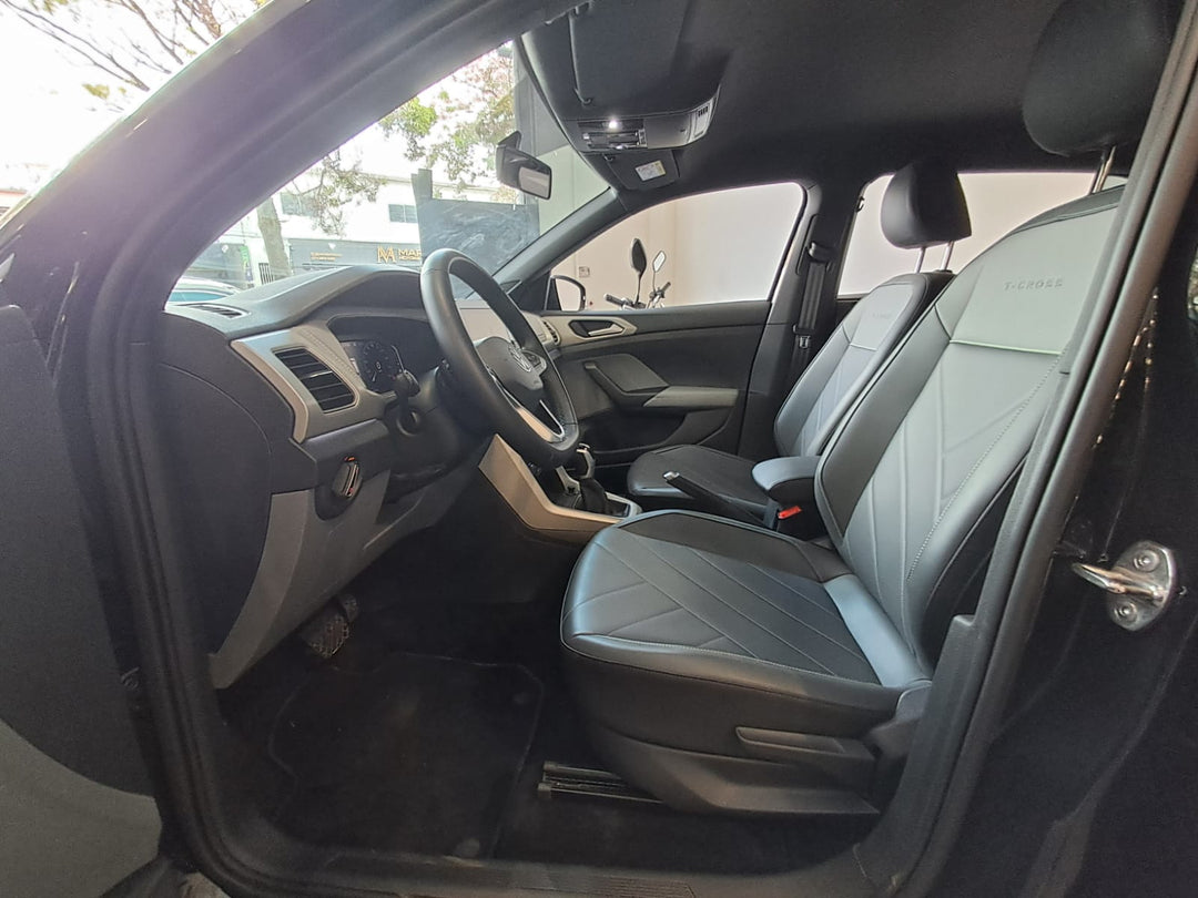 T-Cross preto Comfortline [2025]