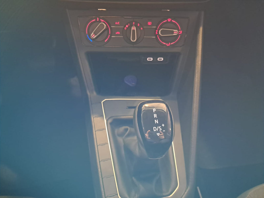 Nivus Preto Comfortline [2024] - 33.100 KM