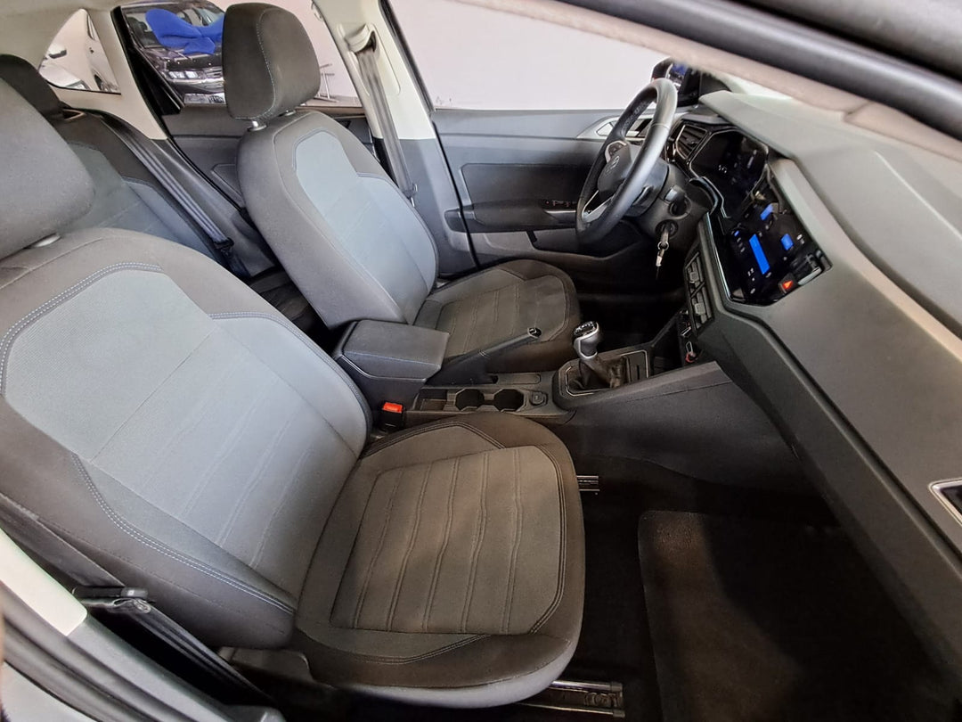 Nivus Preto Comfortline [2024] - 33.100 KM