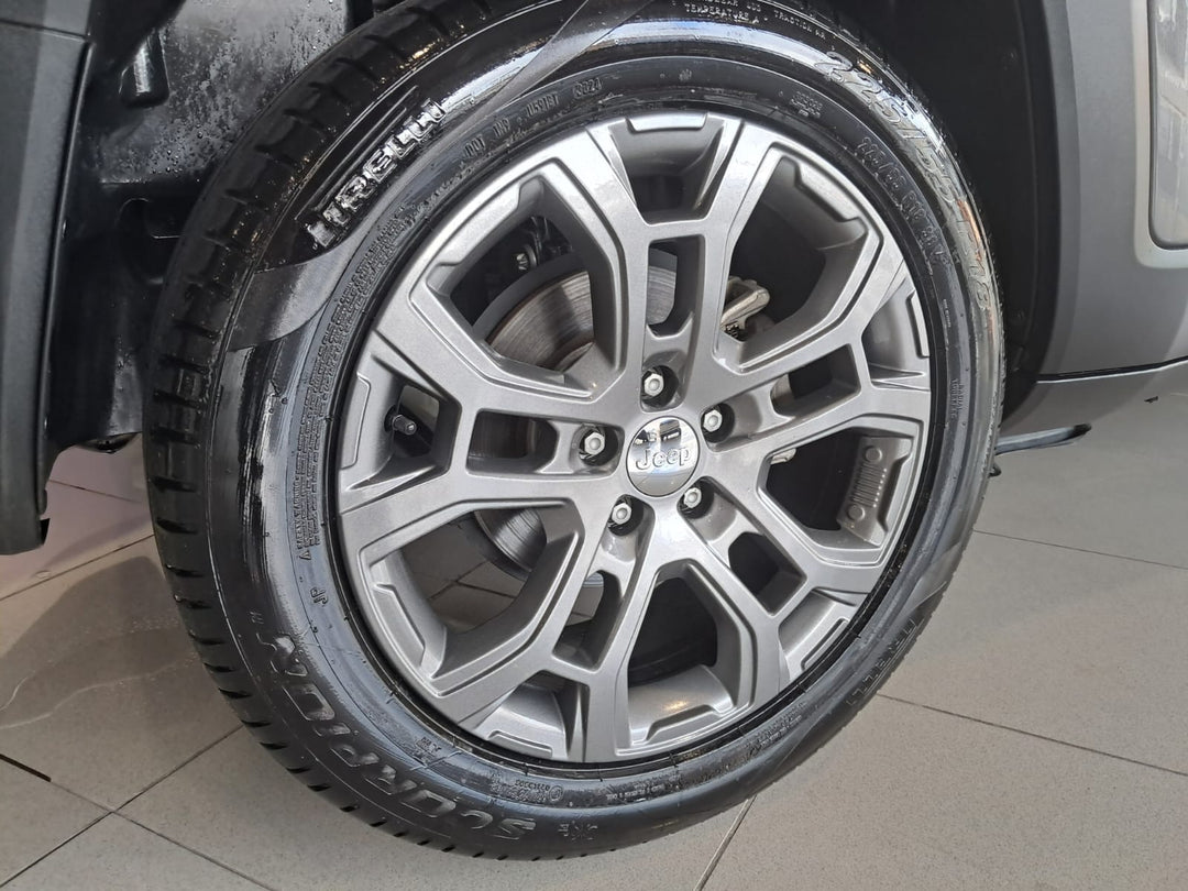 Jeep Renegade Longitude T270 [2025] Cinza - 32.000 km