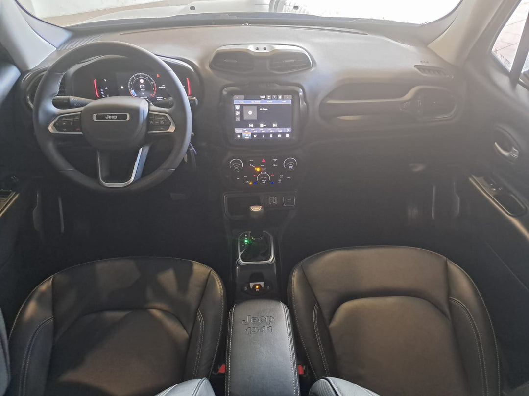 Jeep Renegade Longitude T270 [2025] Cinza - 32.000 km