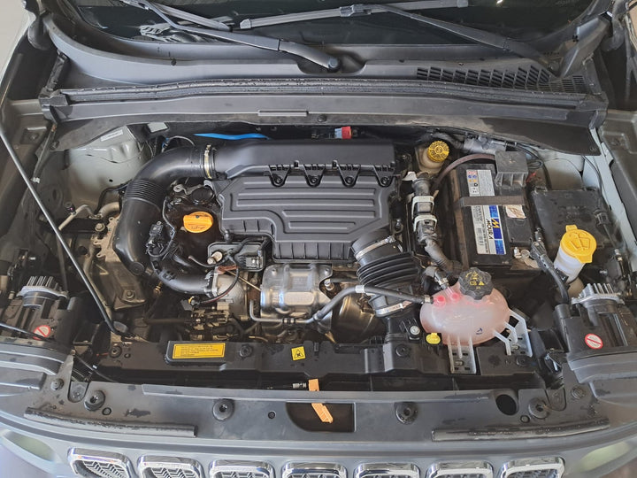 Jeep Renegade Longitude T270 [2025] Cinza - 32.000 km