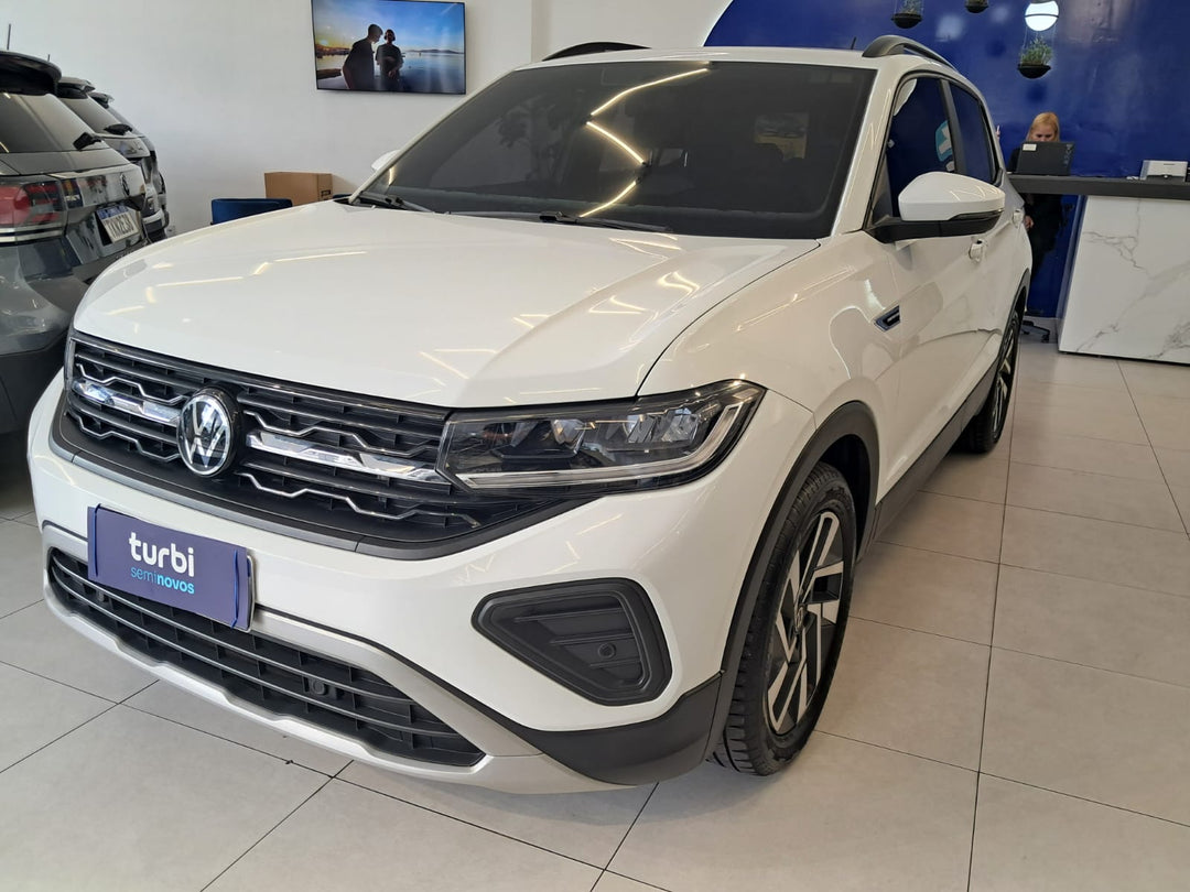 T-Cross branca Comfortline [2025] -25.400 km