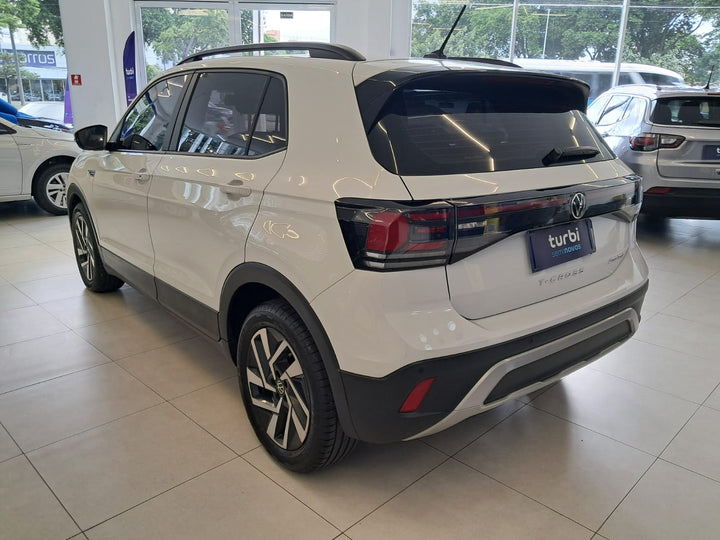 T-Cross branca Comfortline [2025] -25.400 km