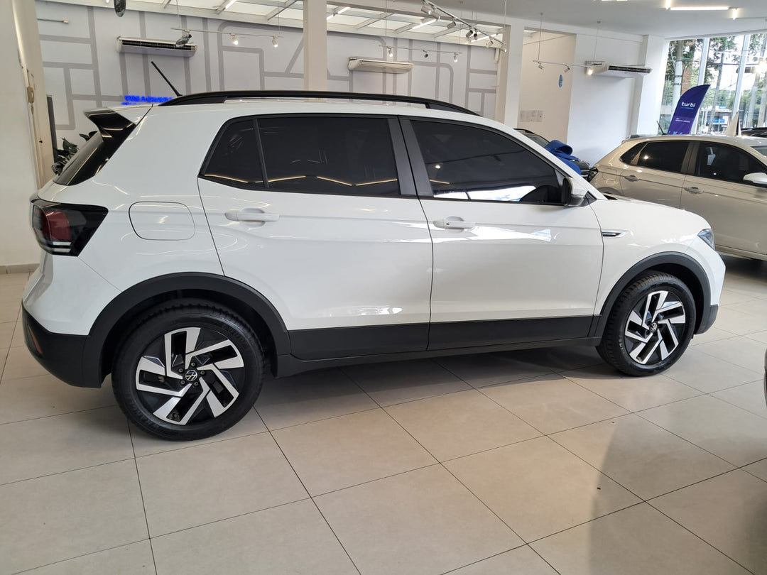 T-Cross branca Comfortline [2025] -25.400 km