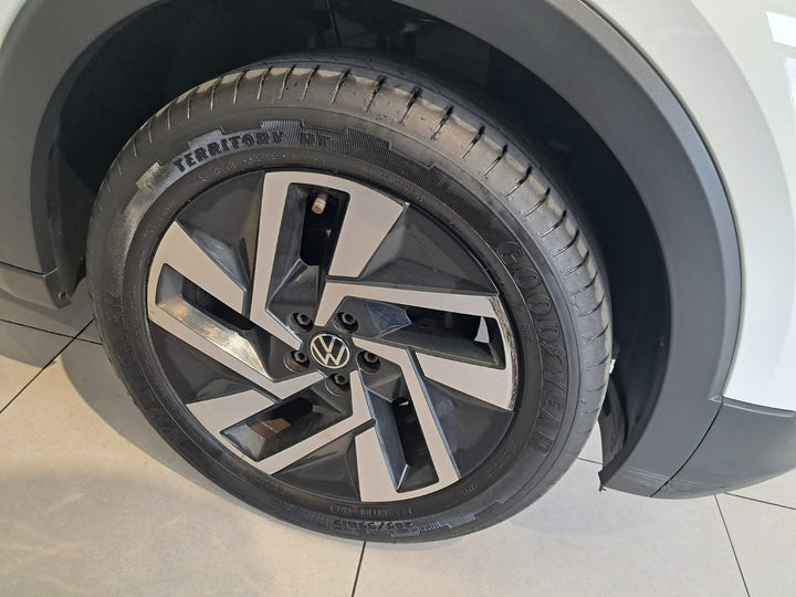 T-Cross branca Comfortline [2025] -25.400 km