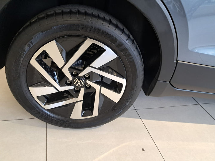 T-Cross Comfortline Cinza [2025] - 35.900 KM