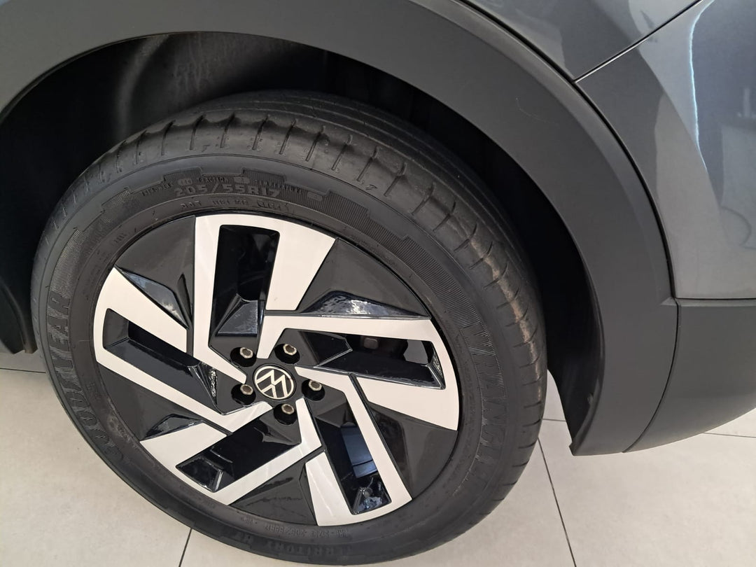 T-Cross Comfortline Cinza [2025] - 35.900 KM