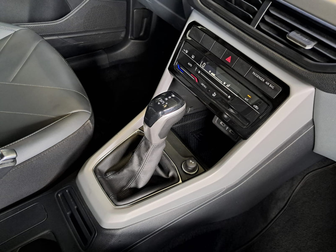 T-Cross Comfortline Branca [2025] - 33.900 KM