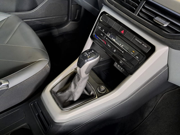 T-Cross Comfortline Branca [2025] - 33.900 KM